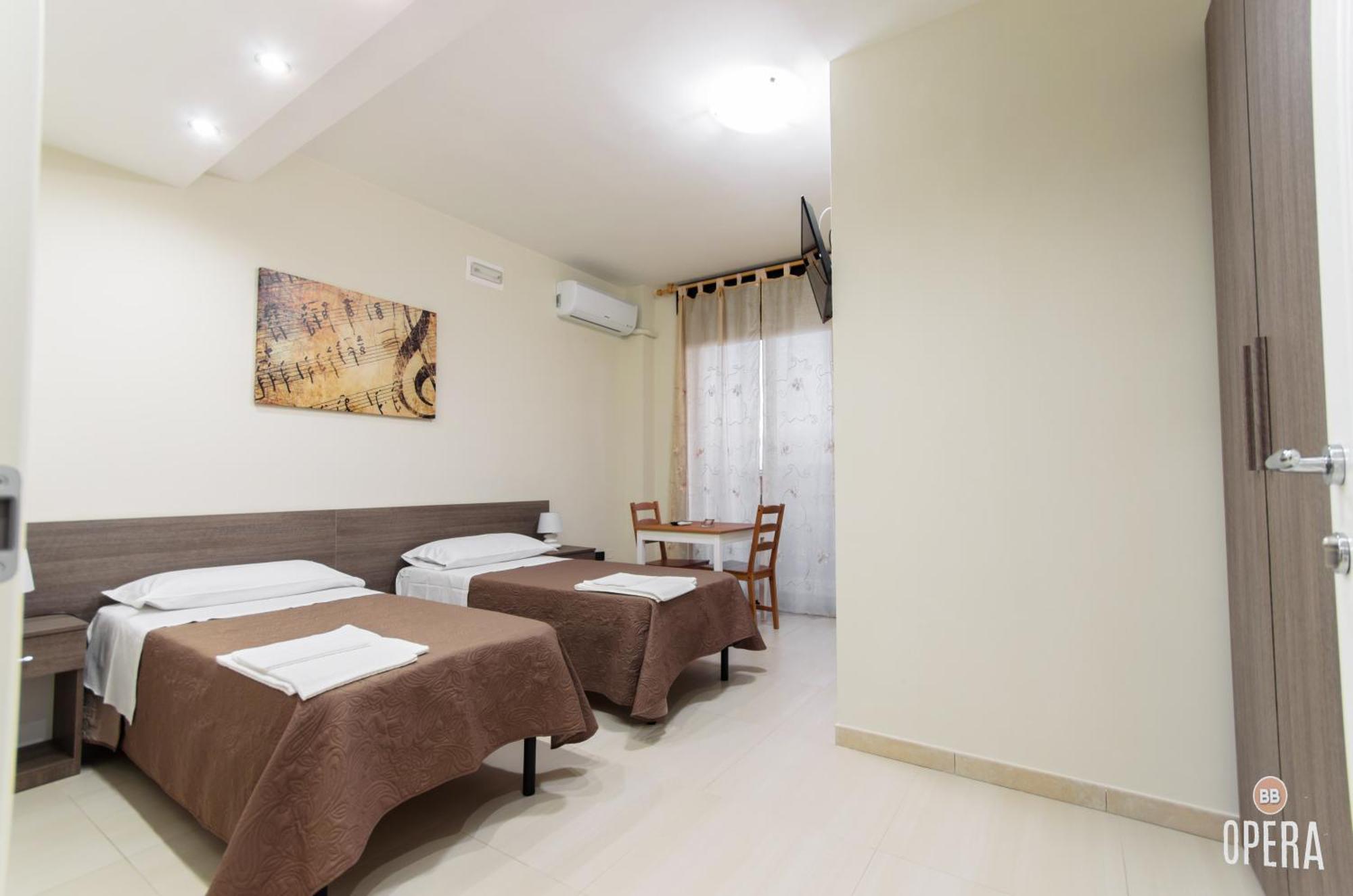 Opera B&B Foggia Exterior foto